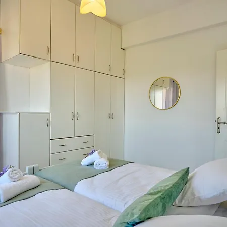 Hébergement de vacances Casa Di Kontini *